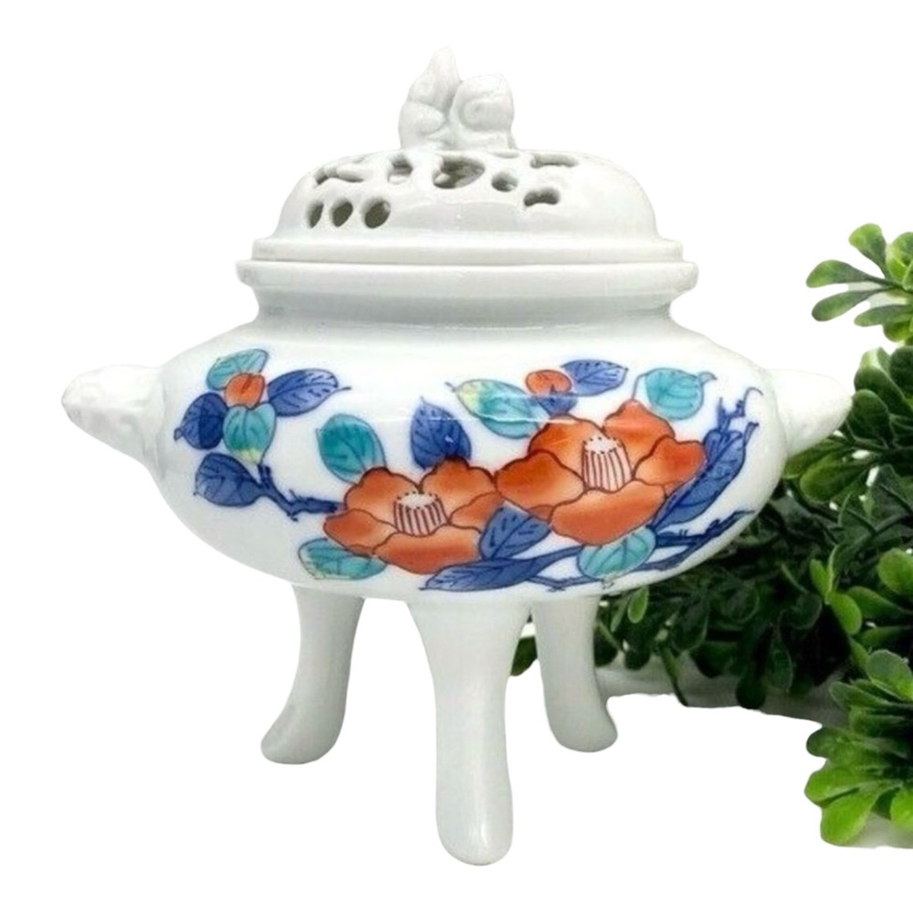 Vintage Nabeshima Ware Japanese Porcelain Incense Burner Camellia Motif Signed